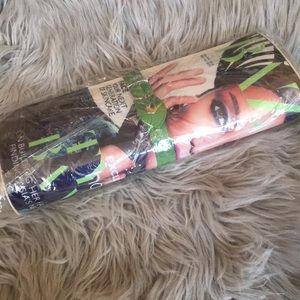 Tyra Banks Magazine Clutch w/ Chain 🤑✨BRAND NEW